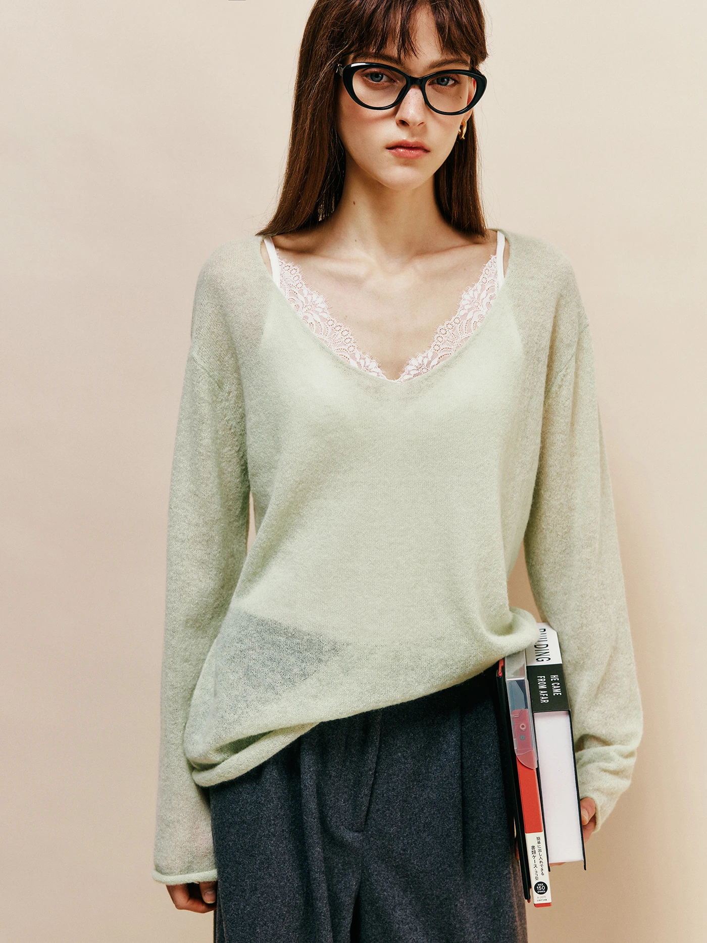 

Comfortable Lightweight Baby Alpaca Knitwear Women's Top Thin Knitted irt Breathable Soft V-Ne Long Sve Loose Fit Spring