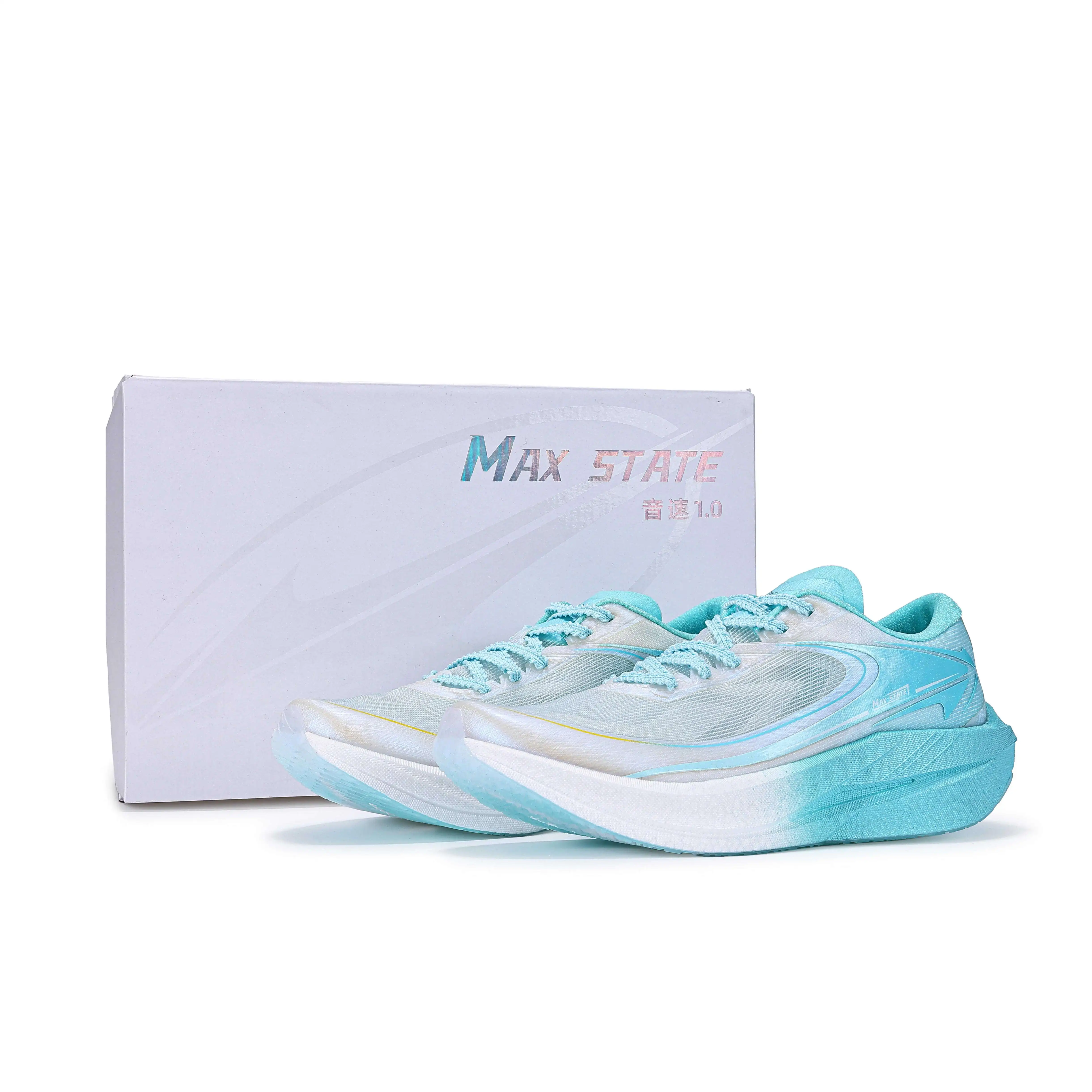 2025 New Couple Running Shoes Breathable Jogging Shoes Abrasion-resistant Outdoor Shoes Low Top Running Fitness Shoes