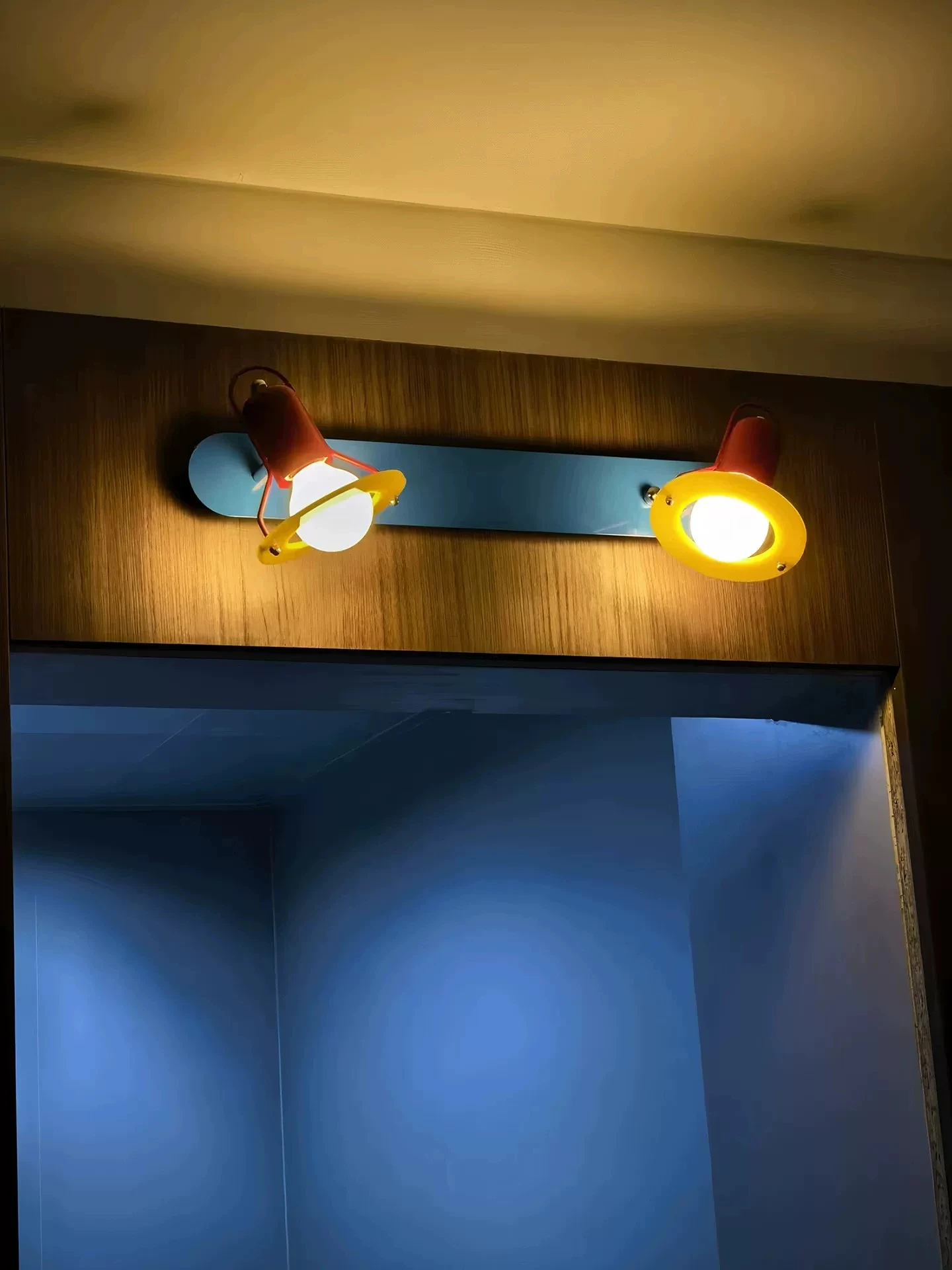 Colorful Iron Wall Lamp Creative Vanity Mirror Light Kids Room Decor Wall Sconce Bathroom Makeup Lighting Home Art Decorative