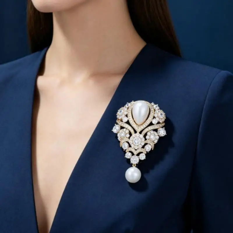 Glamorous Violet Pearl Pendant Brooch Rhinestones Inlaid Ideal for Formal Events