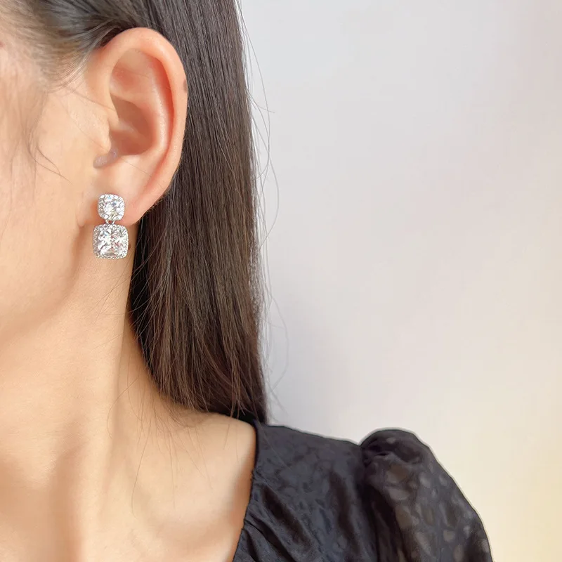 New Women\'s Earless Mosquito Coil Ear Clip Style Square Zircon Earnail Geometric Jewelry Gift
