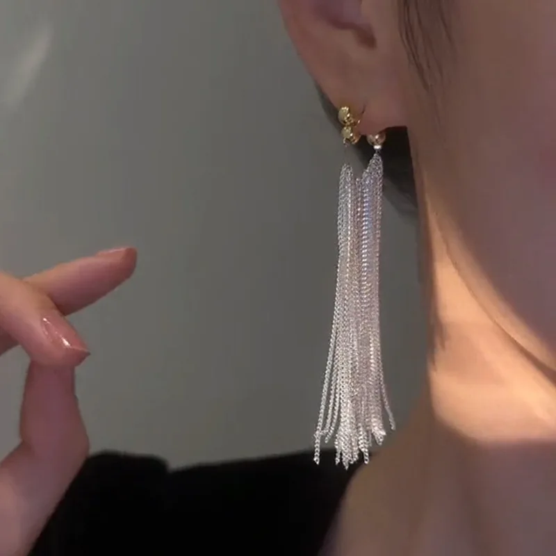 New Fashion Trend Unique Design Elegant Exquisite Light Luxury Long Tassel Earrings Female Jewelry Party Premium Gift Wholesale