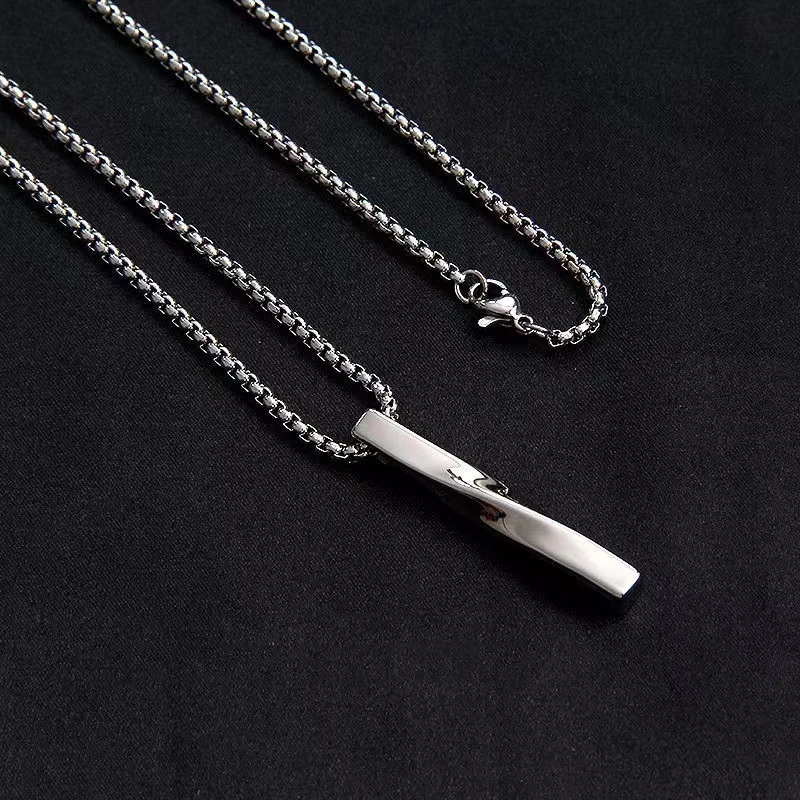 Silver Color Spiral Pendant Necklace Men Trendy Simple Punk Cool Clavicle Chain Personality Hip Hop Neck Chain Fashion Jewelry