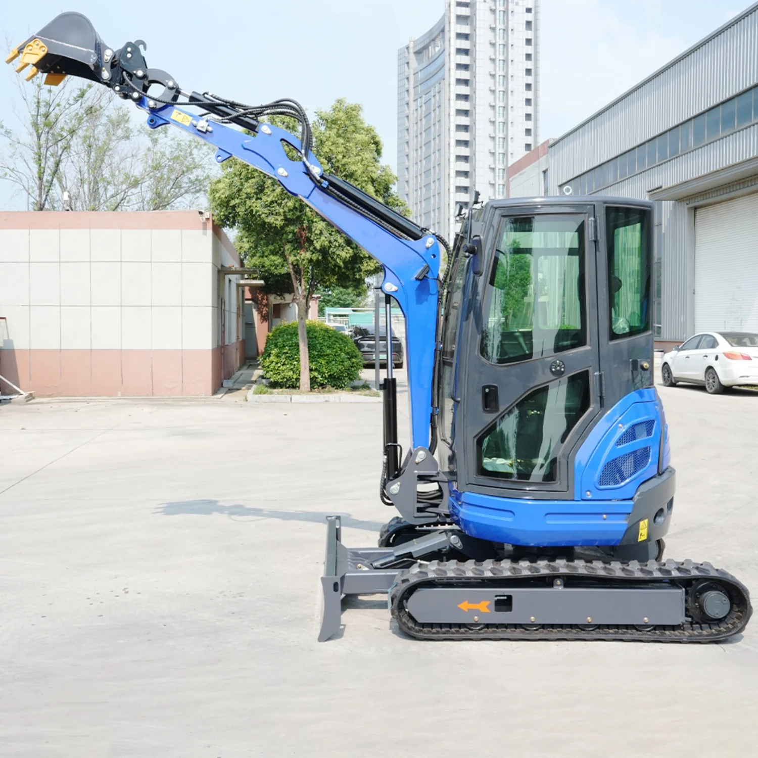 Agriculture Farming Working - 2.5T Custom Mini Excavator Kubota Diesel