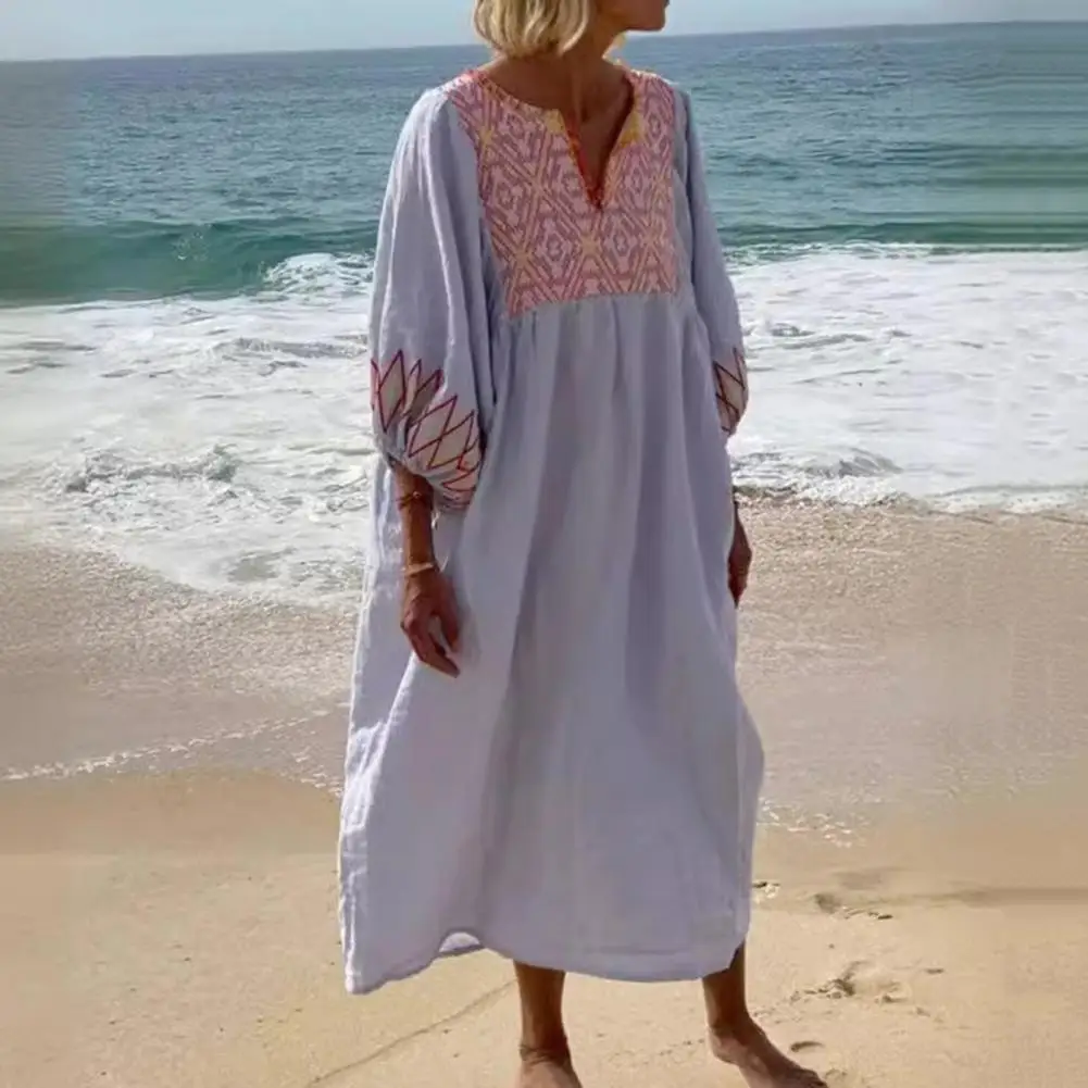 

Beach Party Dress Ethnic Print Dress Bohemian Style Printed Midi Dress with Three Quarter Sleeves V Neck Summer Lady Loose Fit