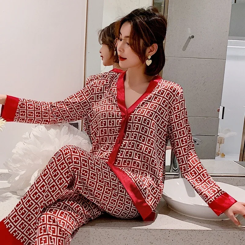 Women\'s Pajamas Set V Neck Design Luxury Cross Letter Print Sleepwear Silk Like Home Clothes XXL Large Size Nightwear