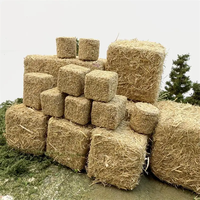 미니어처 시뮬레이션 헛갈림 모형 농장 풍경 초원 장면 레이아웃 모형 기차 철도 레이아웃