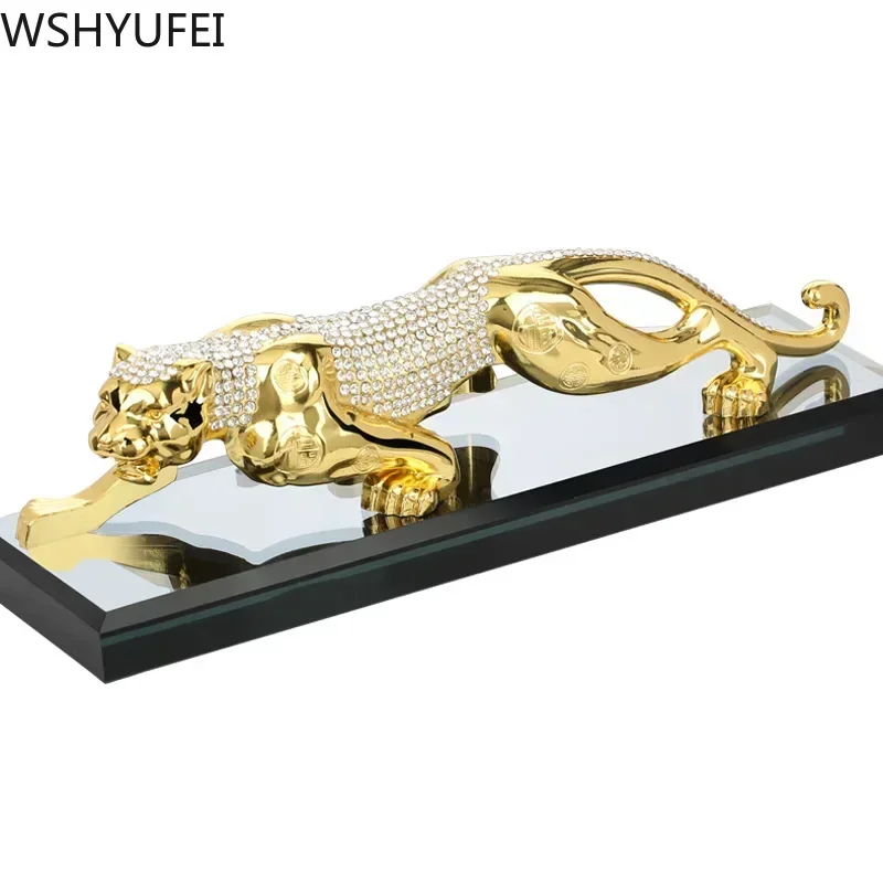 SIZE:18CM Small Traditional Tiger Model Decoration Wealth Success Metal Decoration Home Tabletop Ornaments Car Accessories