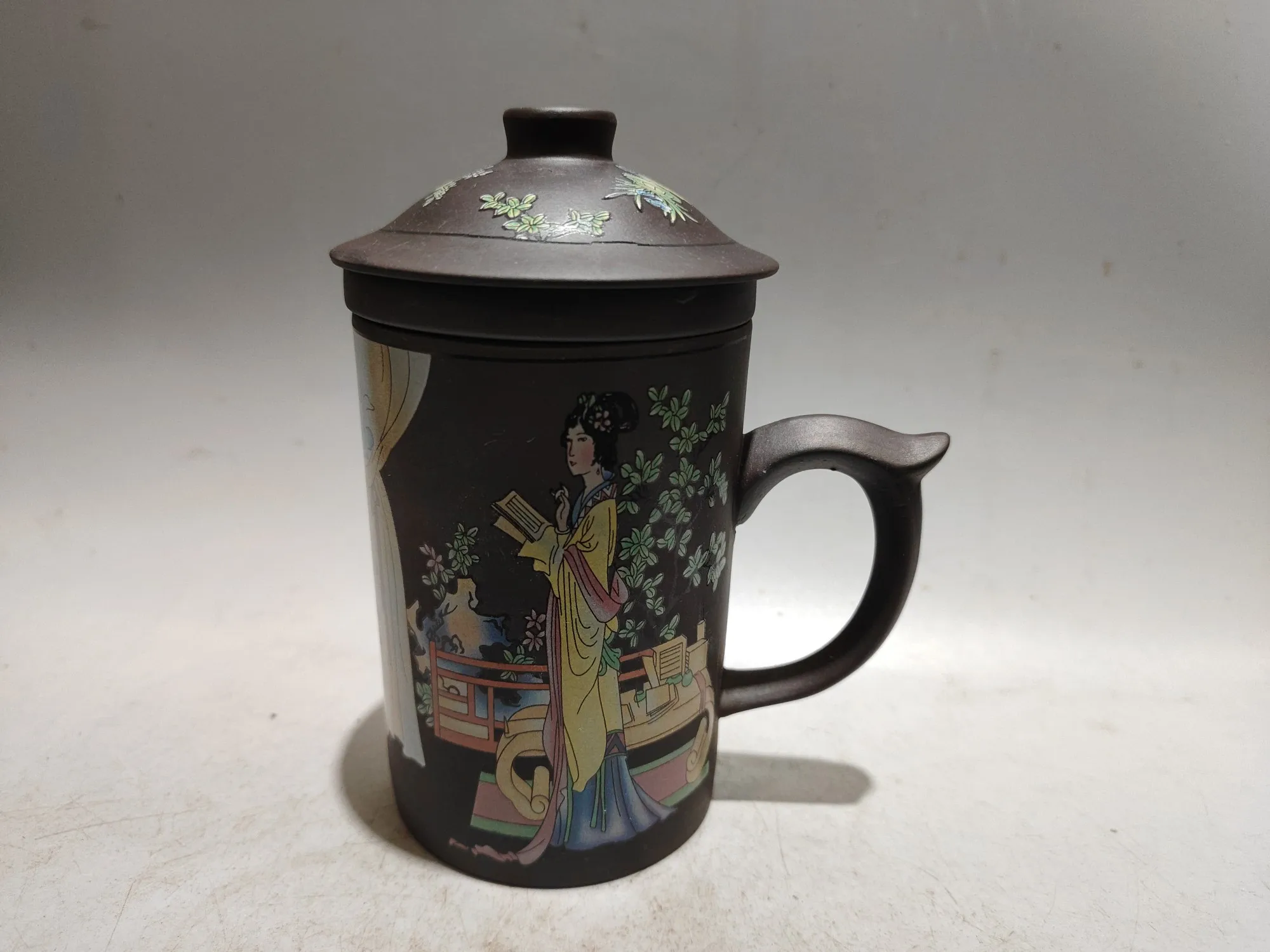 Old Chinese Handicraft Enameled YiXing Zisha (red stoneware) cup,A beautiful woman wearing flowers in her hair, Free shipping