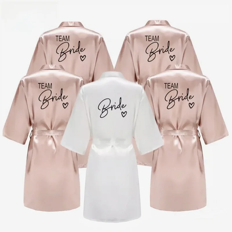 ชุดคลุมเจ้าสาวผ้าไหมพิมพ์ลายปัก  ชุดนอนผู้หญิง  ชุดลำลองใส่ในบ้าน  ผ้าบางเบาสำหรับฤดูร้อน