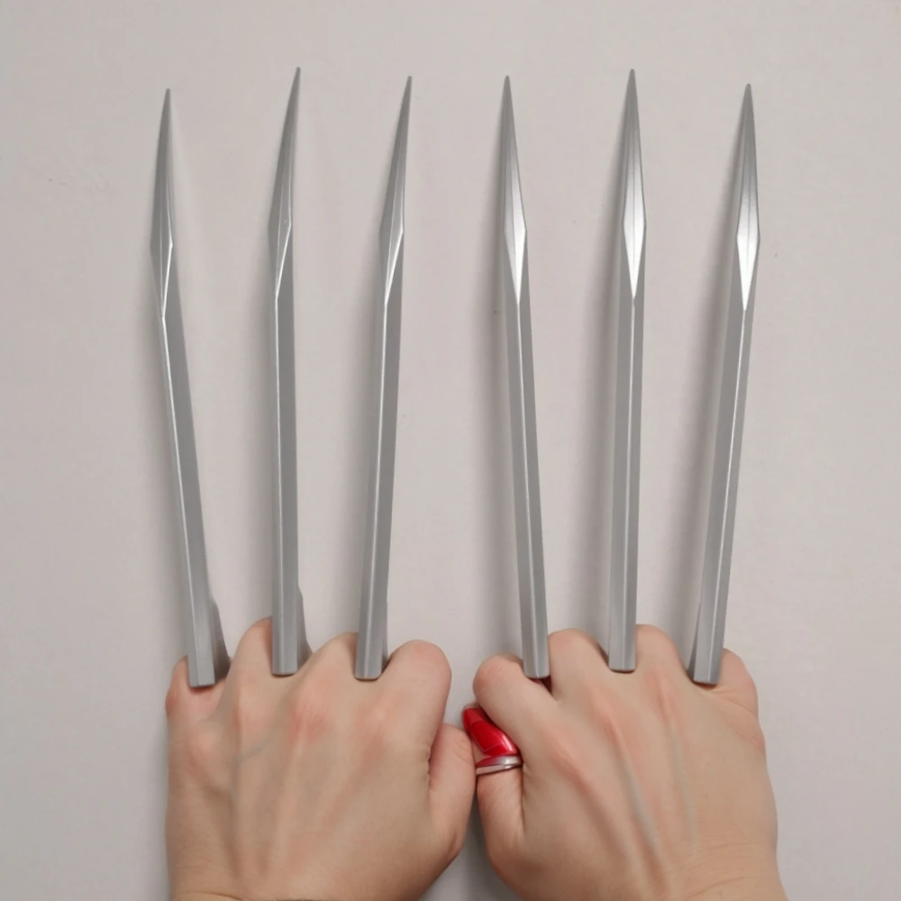 

25cm Wolverine Claws Cosplay Prop Shatterproof Realistic Plastic Wolf Claw Halloween Role Play James Howlett Adult Accessory