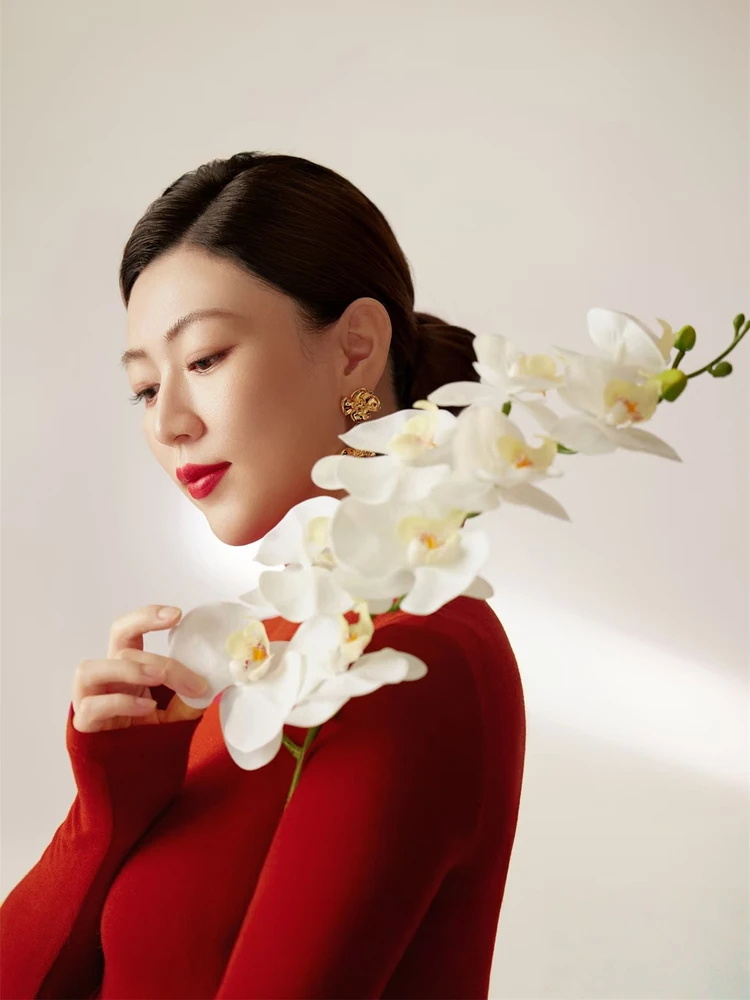 

New Year Vintage Red Chinese Portrait Photoaphy Dr High-End Feelment One-Piece Dr Studio Photoaphy Clothing