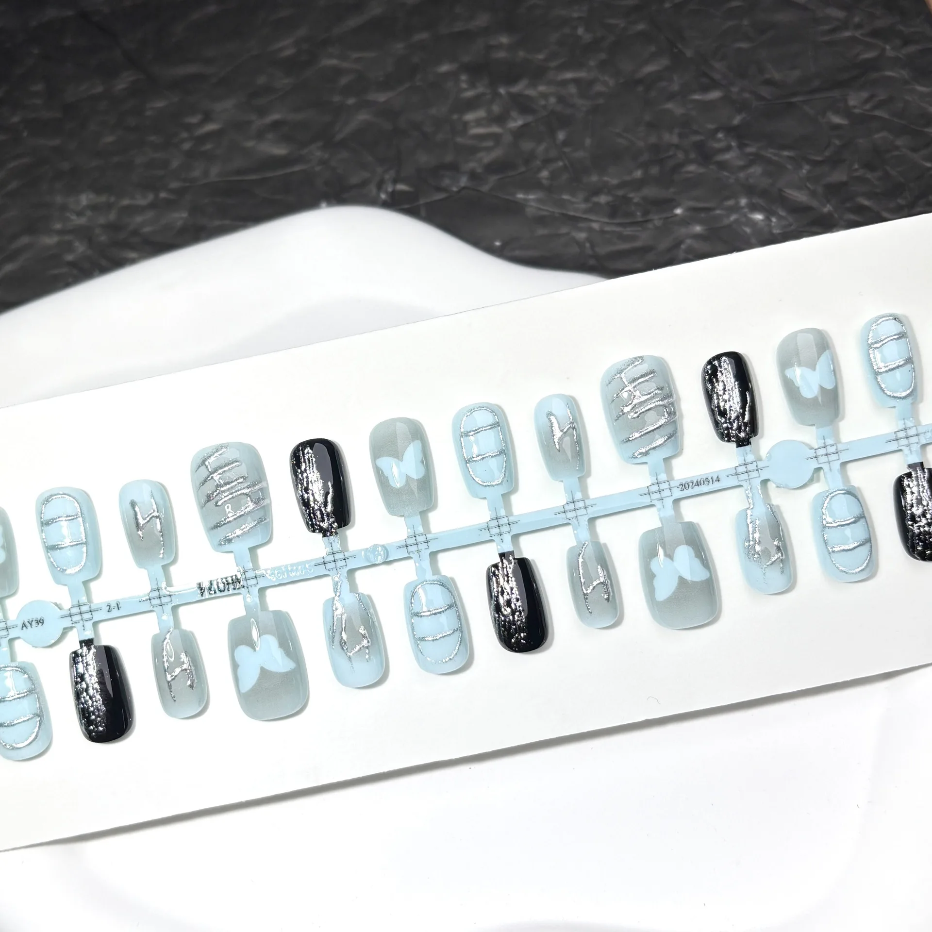 10 個ハンドホワイトバタフライパターンプレスオンネイルサークルマニキュアウェアラブルネイル女性と女の子のための偽爪