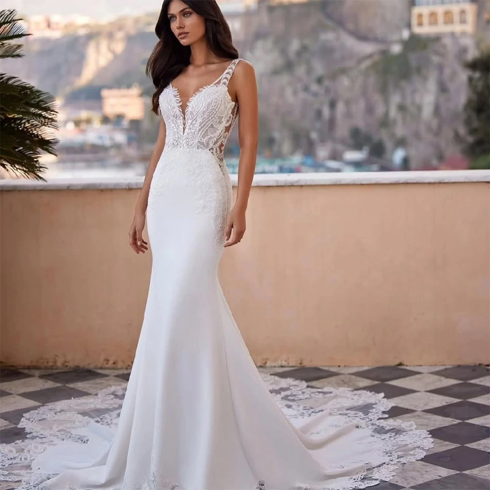 

Customized Boho White Satin Wedding Dress Elegant V-neck Sleeveless Bridal Gowns Dreamy Mermaid Court Train Vestido De Novia