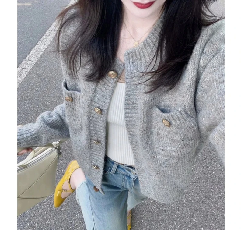 Elegante Grau Gestrickte Kurze Mantel Mode Warme Lange Hülse Frauen Strickjacke Casual Oansatz Strickwaren Koreanischen Stil Pullover