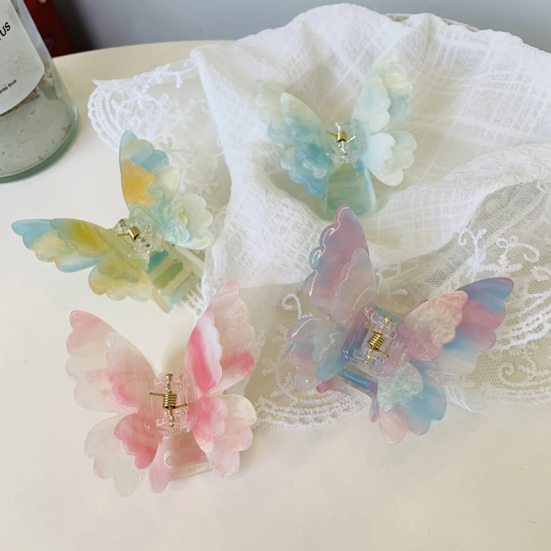 

New Acrylic Double-layer Butterfly With Gradient Wings Hair Grabbing Girl's Sweet Hair Accessories