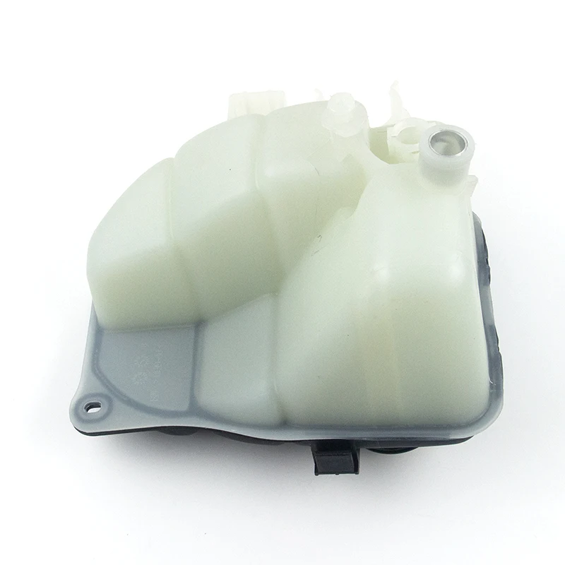 2035000049 A2035000049 Coolant Reservoir Overflow Expansion Tank Without Sensor For Mercedes Benz W203 C180 200 280 350 220 CDI