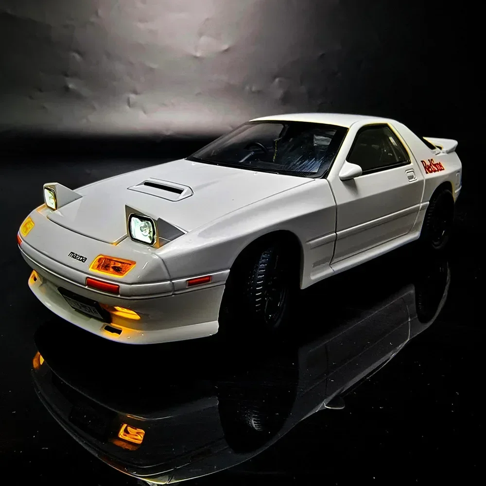 Mazda RX7 RX-7 Supercar alliage voiture 1:24 moulé sous pression et véhicules jouets modèle de voiture son et lumière retirer voiture jouets cadeaux
