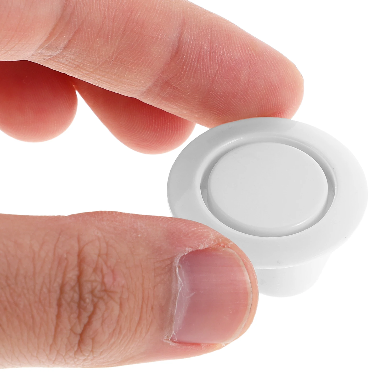 20 個の車両バンパープラグカバー ユニバーサルラバーキャップ 車のフロントリアレーダーホール用 防塵・破片から保護 スムーズな仕上げ