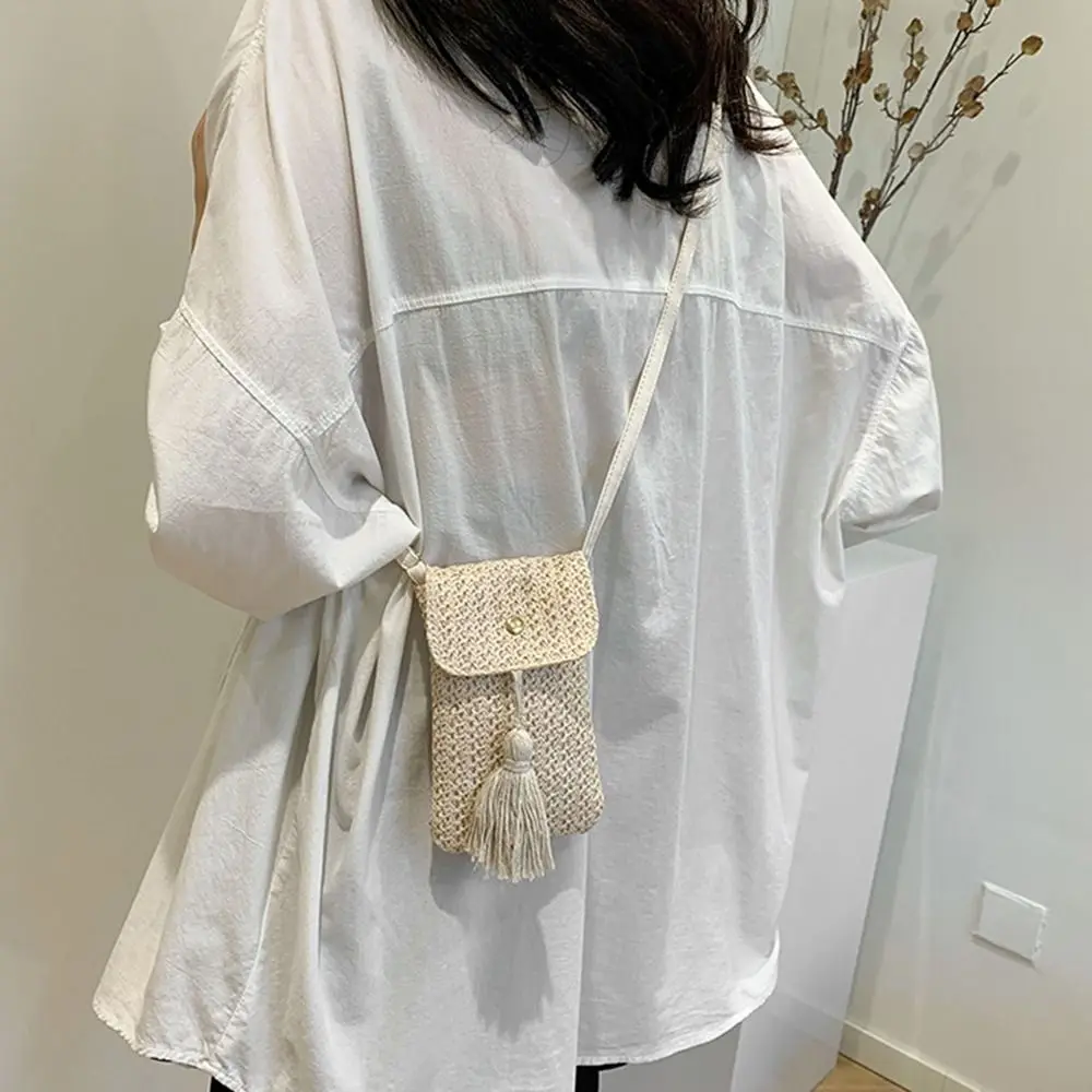 

Fashion Weaving Straw Woven Handbag Elegant Handmade Woman Phone Pouch Long Tassel Solid Color Crossbody Bucket Bag Beach