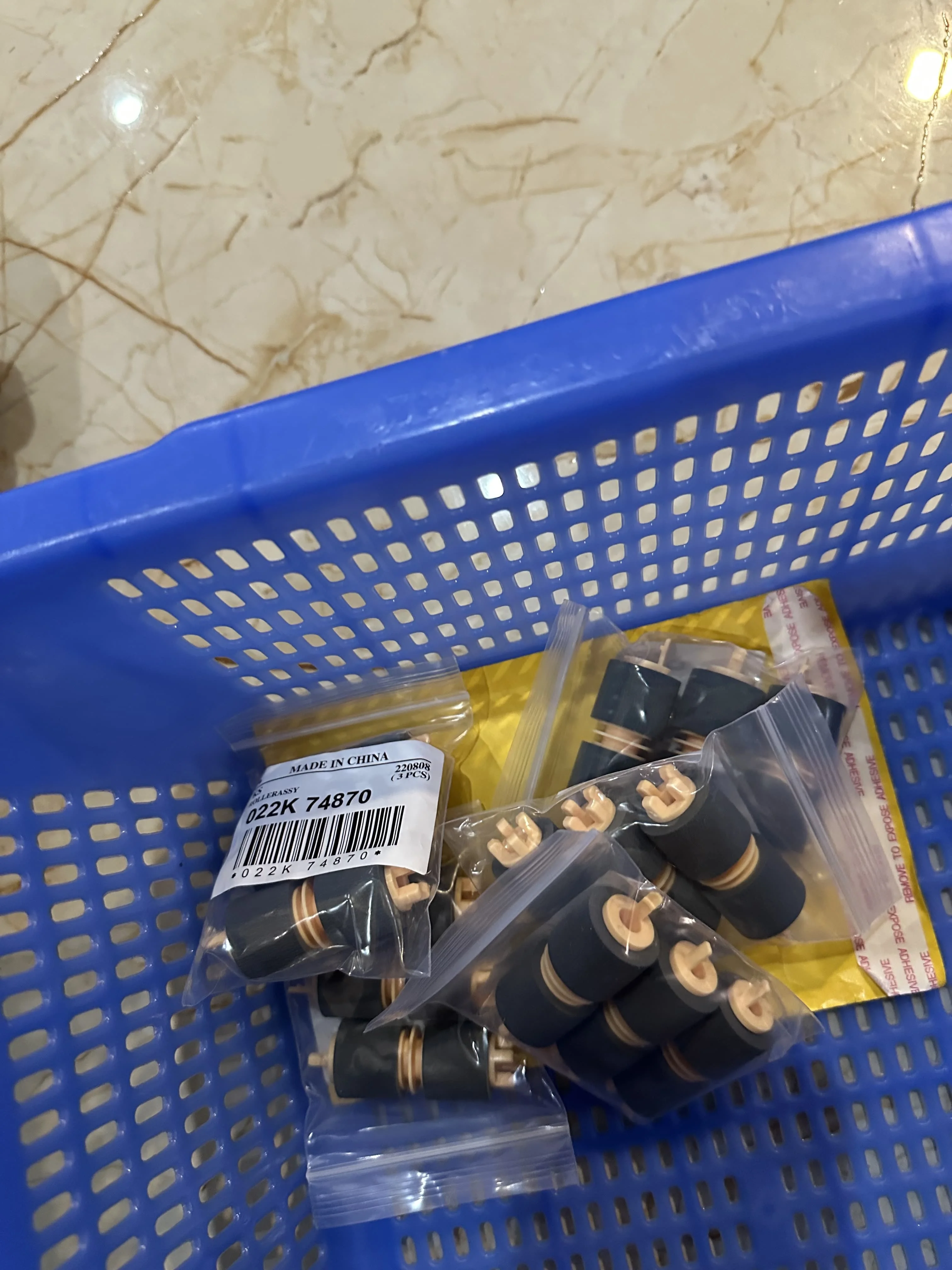 

36X Paper Feed Roller for Xerox WorkCentre 5335 7525 7535 7775 5325 7655 7665 7675 7755 7765 5330 7425 7428 7435 7530 7545 7556