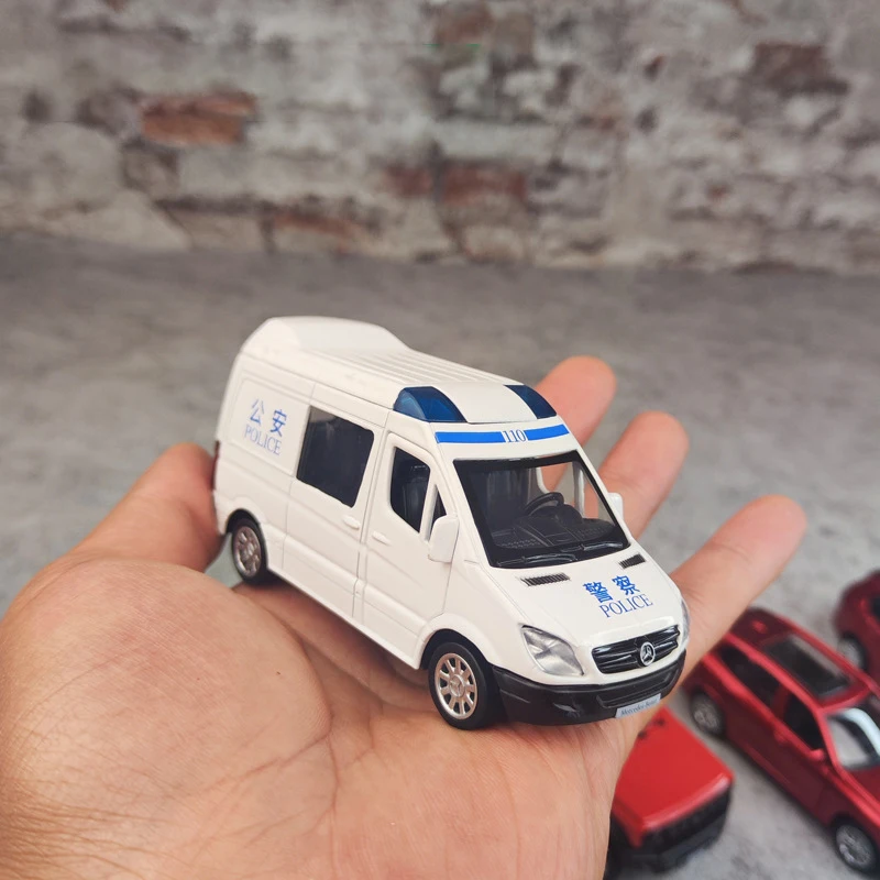 1:43 BMW M4 X5 BMW X7 AUDI RS7 Suzuki Jimny Volvo XC40 SUV Mercedes-Benz Sprinter KIA K7 Коллекция игрушечных автомобилей в подарок