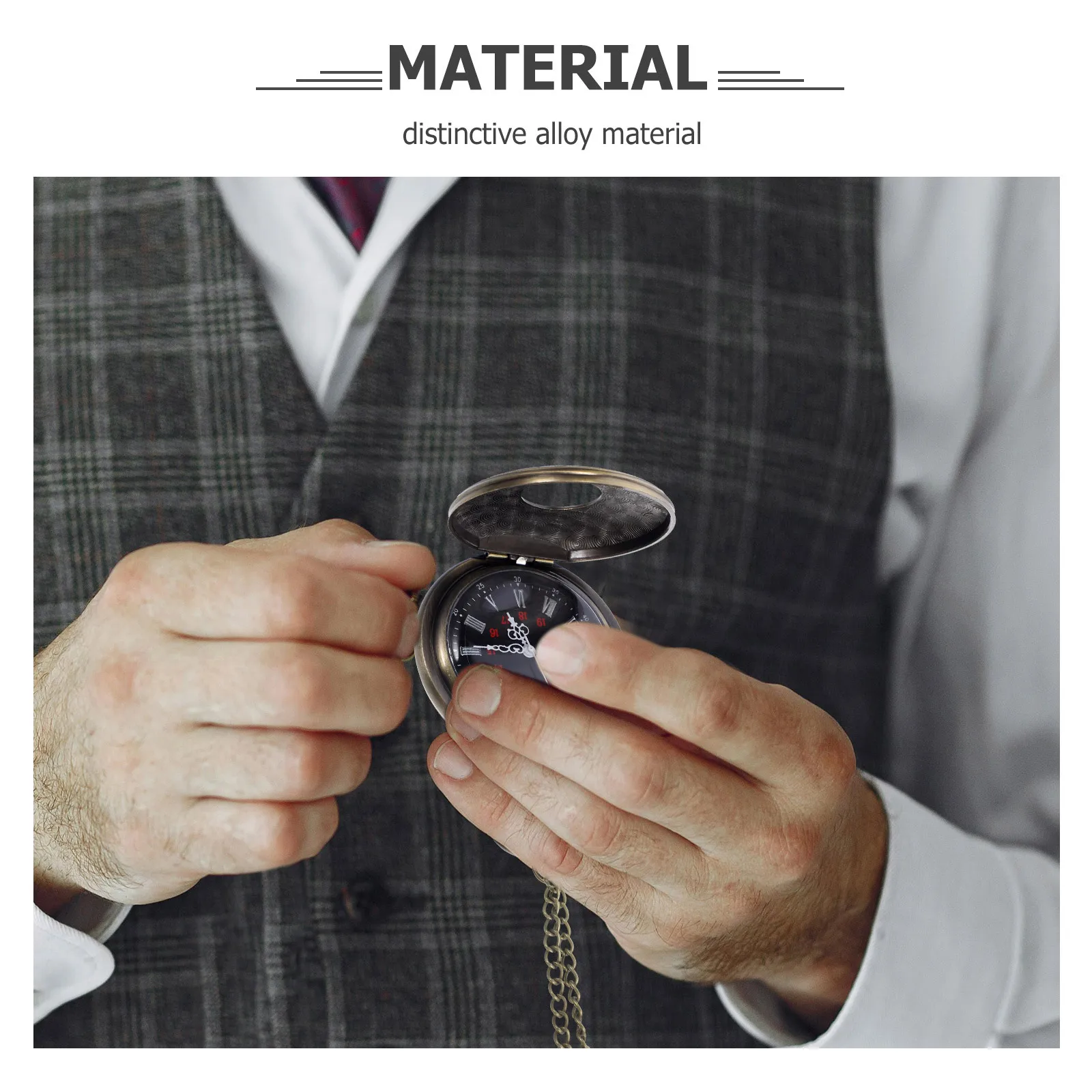 

Vintage Pocket Watch Necklace Large Size Roman Numerals Alloy Chain Mechanical Dial Men'S Costume Timepiece For Christmas