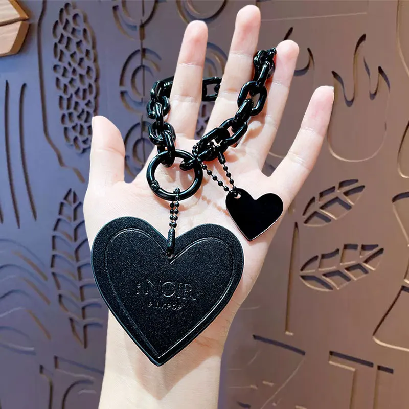 Fashion Black Leather Love Heart Keychain Cartoon INS Personality Bracelet Chain Cool Pendant Keyring Couple Bag Charm Ornaments