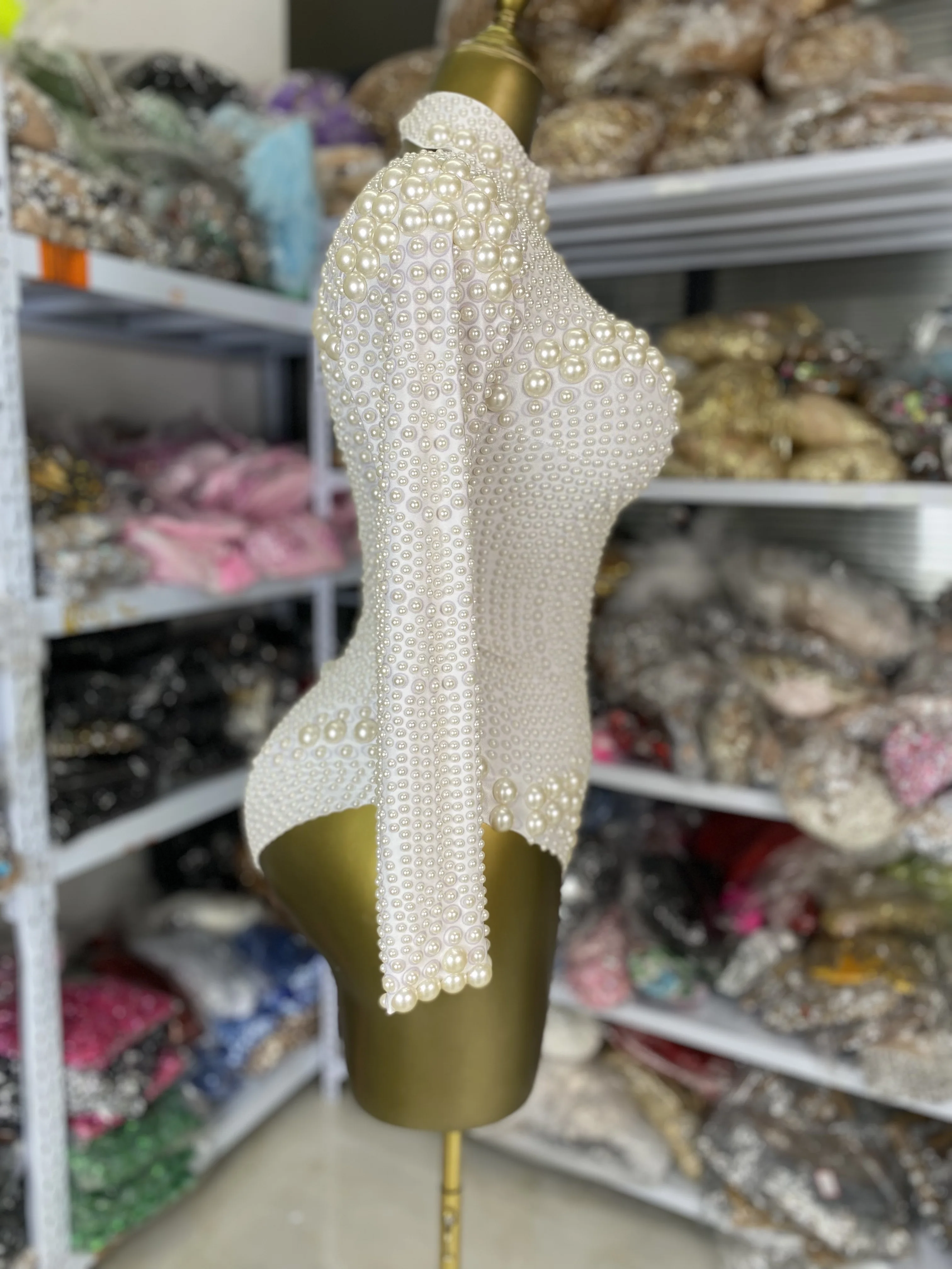 Body dolcevita a maniche lunghe con perle bianche di lusso, costumi da spettacolo per discoteca, body da palcoscenico per feste, dropship