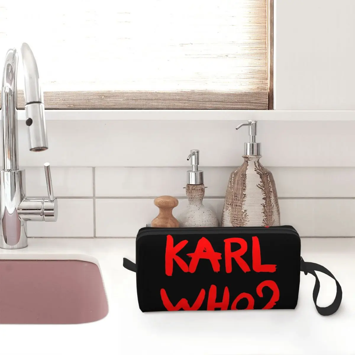 Custom Red Karl Who Slogan Travel Cosmetic Bag Women Makeup Toiletry Organizer Ladies Beauty Storage Dopp Kit