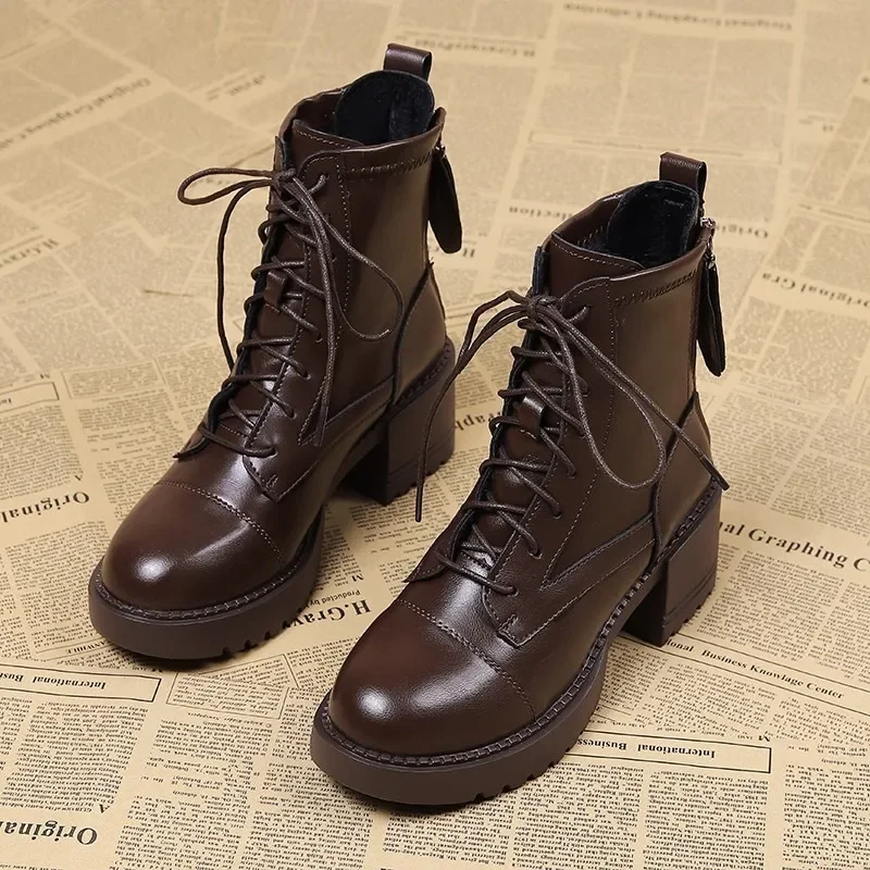 Botas de meia-panturrilha redondas para mulheres, sapato frontal com cadarço, fecho traseiro, moda moderna, venda quente, novo, 2024