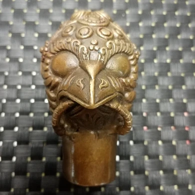 

The latest pure copper bronze Dapeng golden wing head statue crutch head accessories crutch head inner diameter 1.9cm