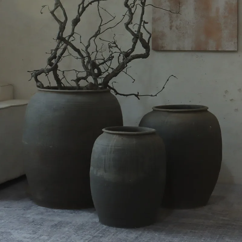 Spot large round-bellied pottery pot homestay courtyard garden decoration, coarse pottery floor-to-ceiling large vase, wabi sand