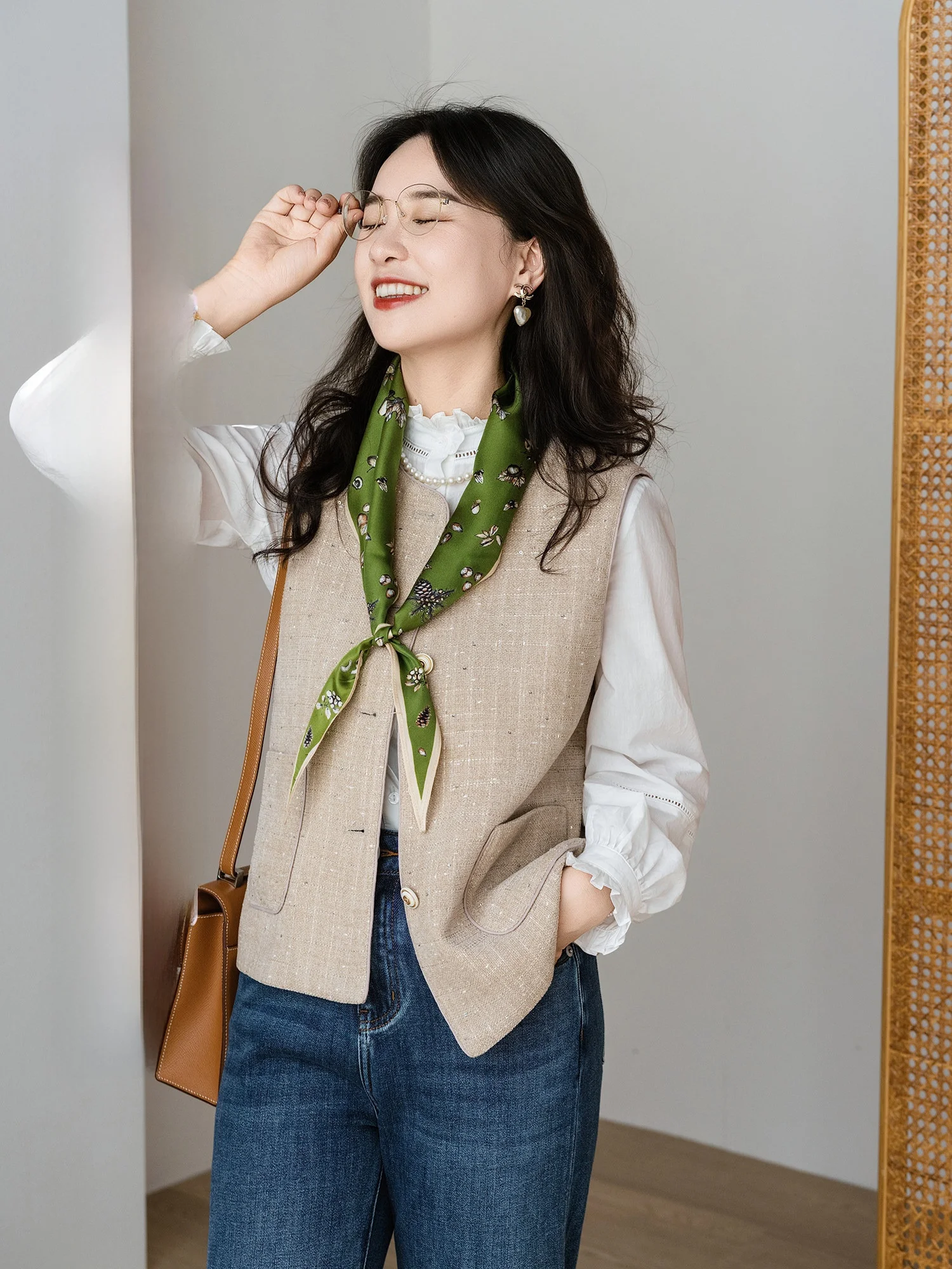 

Apipedr One Dr Cotton Tweed Small Fraance Sle Vest Autumn Layering Jaet Star Knit round Ne Single Button Closure