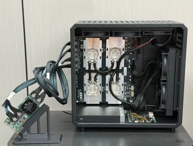 

Suqiao V100 4-GPU 300GB/s Full-Speed GPU Backplane, Supports 4-Way NVLink Server Workstation