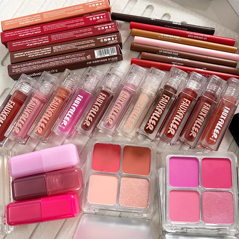 Huda Beauty Makeup Mini Kit - Brand Hu Lip Gloss Hydration Lip