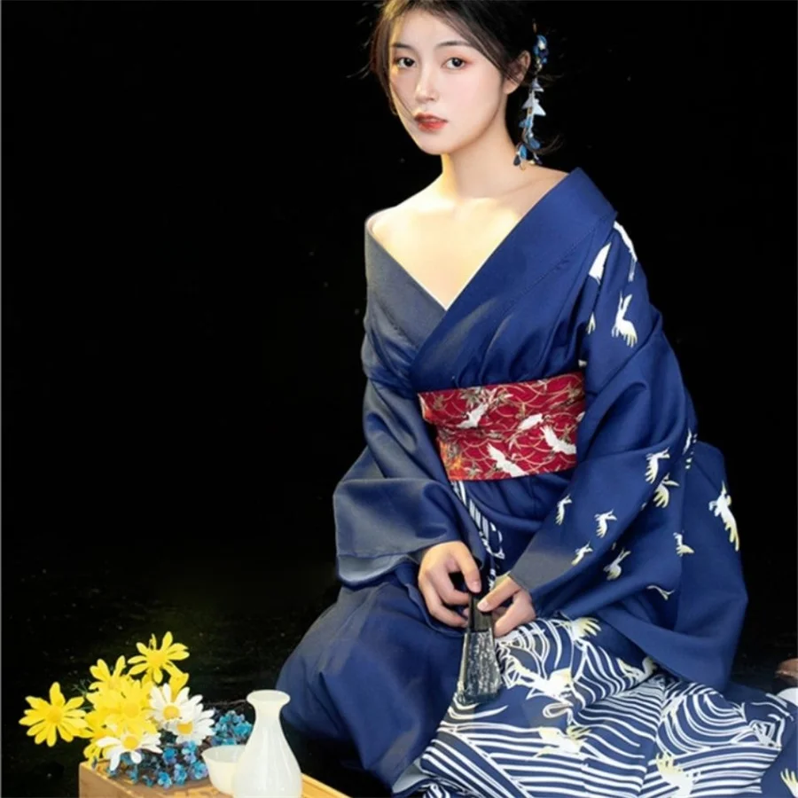 

Japanese Traditional Kimono Cardigan Women Dress Bath Robe Yukata Geisha Cosplay Clothing Asian Performance Photoshooting