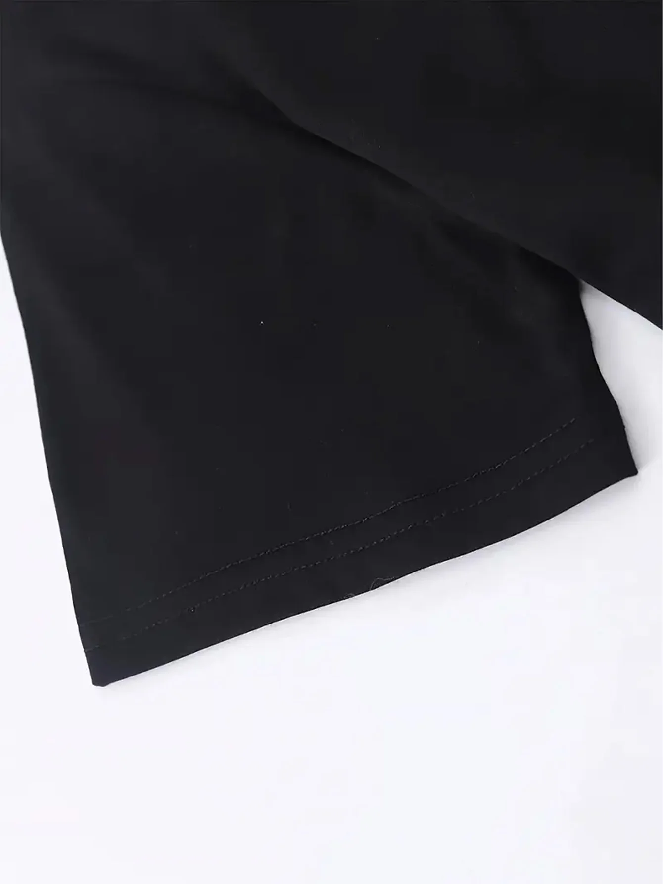 تي شيرت نسائي احتفالي "Goodbye Wrapping, Hello Joy" تي شيرت نسائي