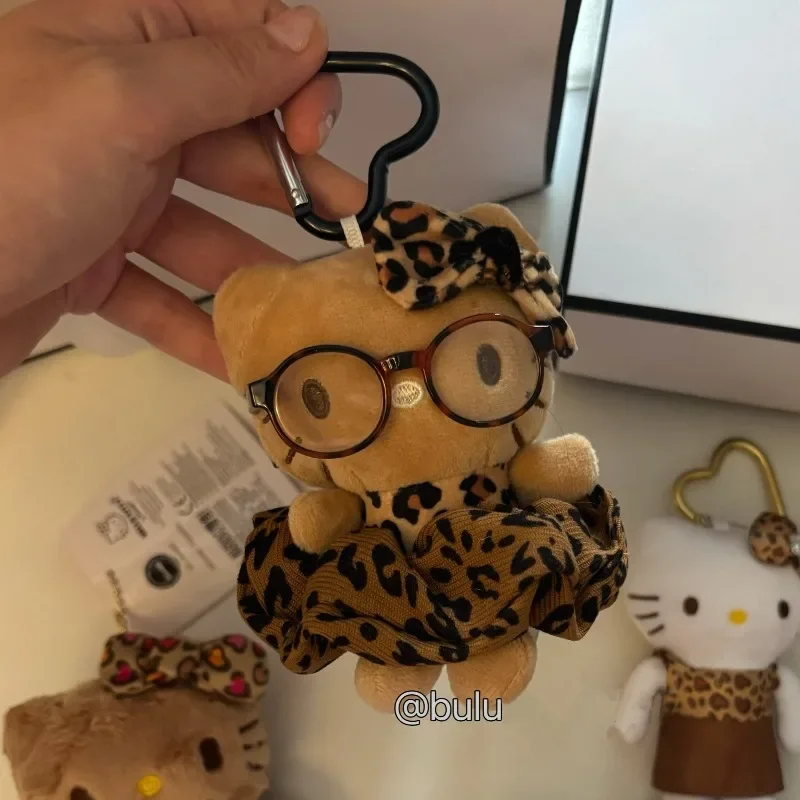 새로운 카와이 산리오 헬로 키티 키체인 귀여운 만화 애니메이션 인형 배낭 전화 체인 참 패션 소녀 크리스마스 선물