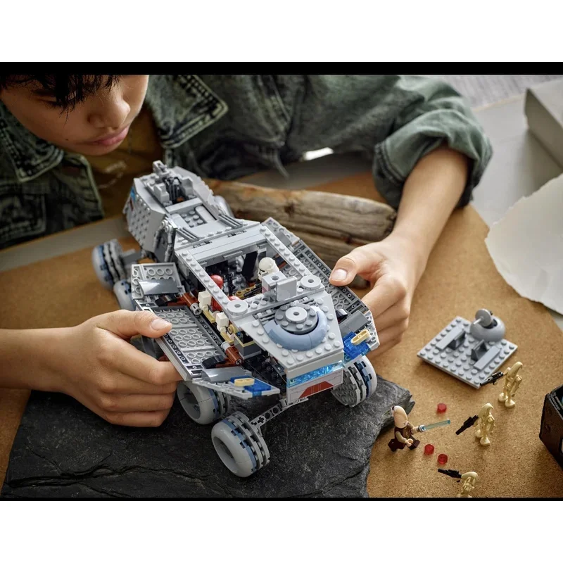 75413 813ピース クリエイティブシリーズ 共和国剣聖 男の子向け パズル組み立てブロック おもちゃ 飾り クリスマスギフト