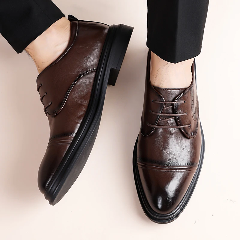 

Groom's wedding leather shoes Retro suit casual style Office Business Party Adult men's leather shoes autumn and winter New