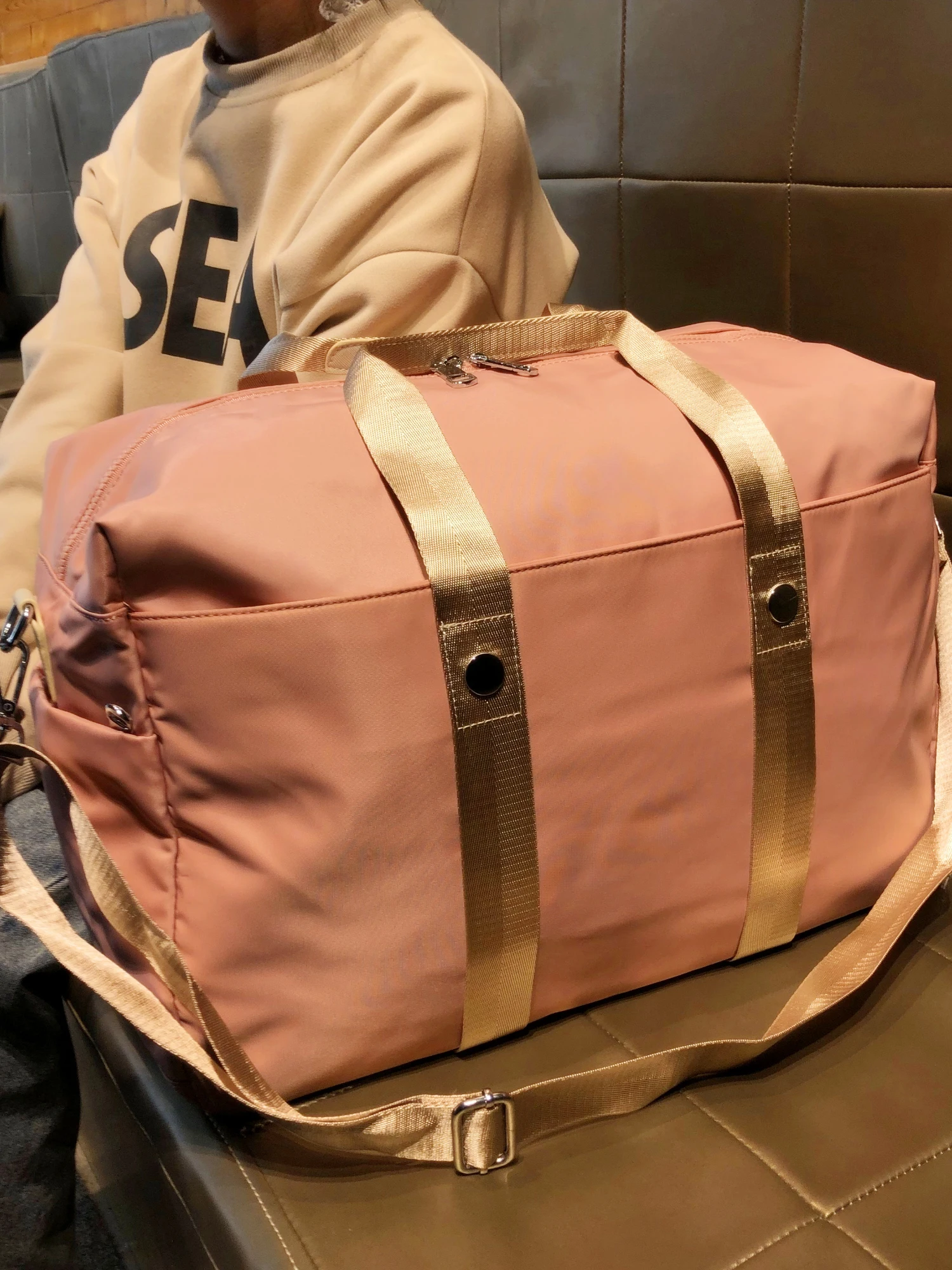 sac-de-sport-gurdier-2026-–-nouvelle-collection-hong-kong-–-sac-a-main-leger-et-tendance-pour-le-sport-–-grande-capacite-–-ideal-pour-les-courts-sejours-et-les-activites-de-plein-air