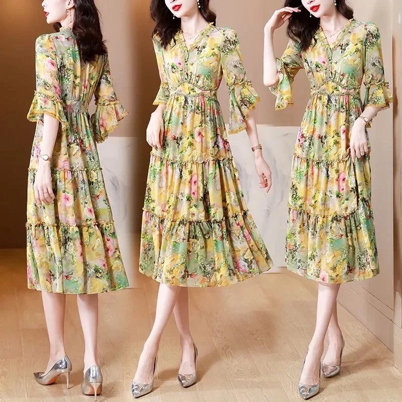 2024 Summer Women's Korean Print Chiffon 3/4 Sleeves Dress Female New Slimming and Flesh Covering V-neck Long Knee Length Dress