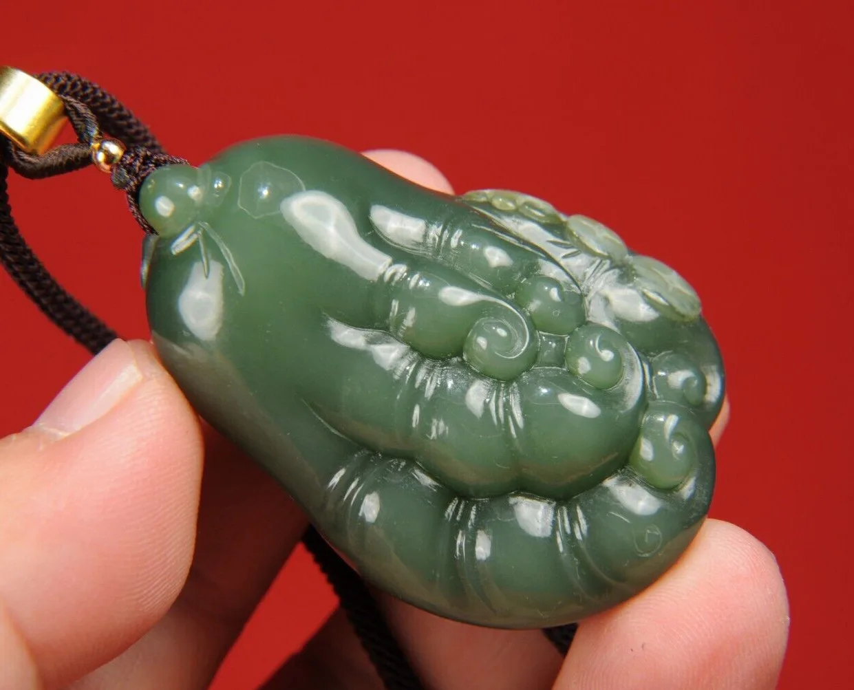 CERTIFIED 51.3g 100% NATURAL HOTAN JADE (NEPHRITE) HAND CARVED Buddha's-hand