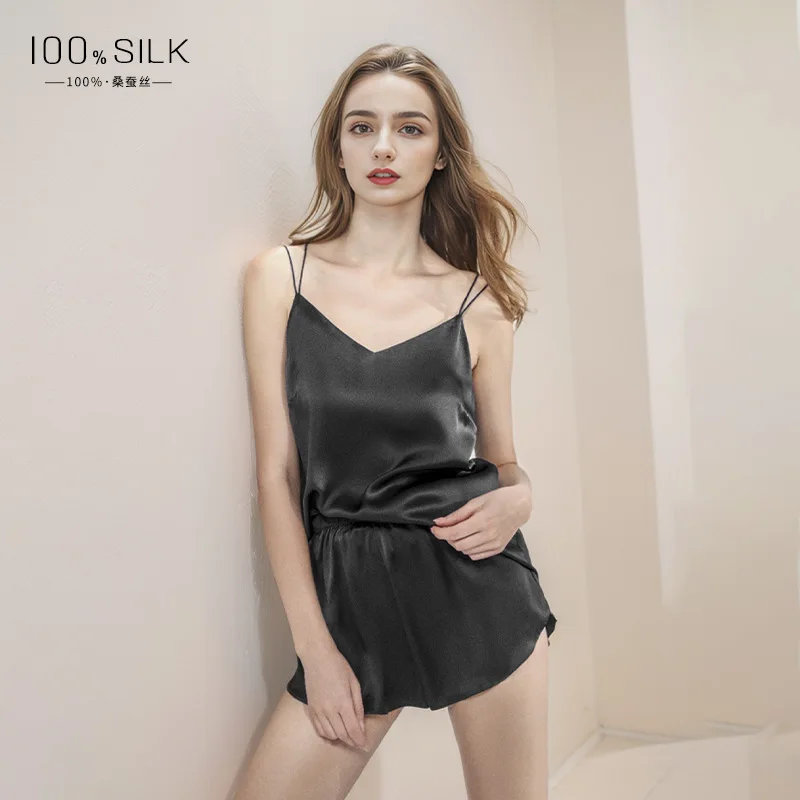 High Quality 2024 New Real Silk Suspender Shorts Suit Women's Summer 100% Home Wear Can Be Worn outside