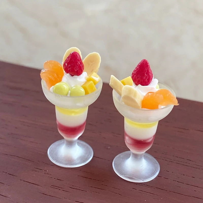 Ali-HMA76 1Pc 1:12 Dollhouse Miniature Ice Cream Cup Simulation Food Toy for Children Dollhouse Decoration Kitchen Accessories