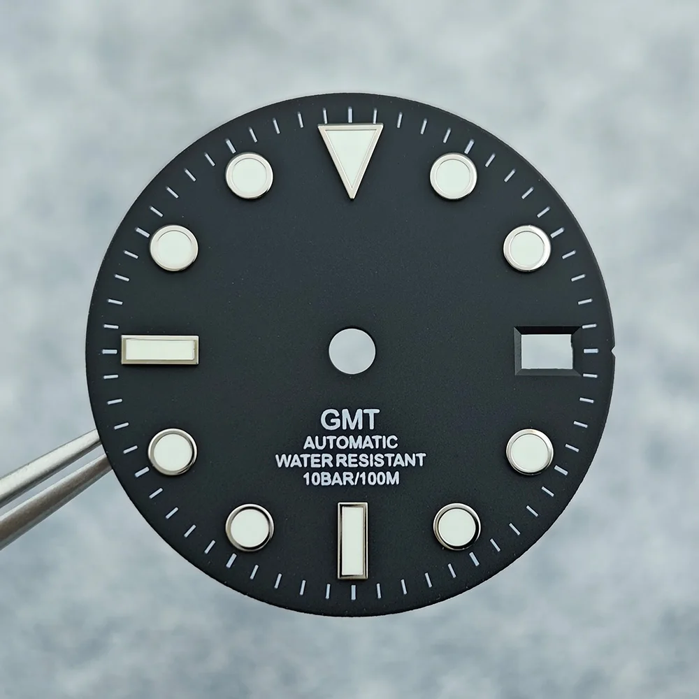 28.5 مللي متر NH34 الطلب ساعة الطلب أسود أزرق أخضر أزرق أحمر برتقالي GMT نص أسود ذهبي روز حافة لحركة NH34 C3 مضيئة