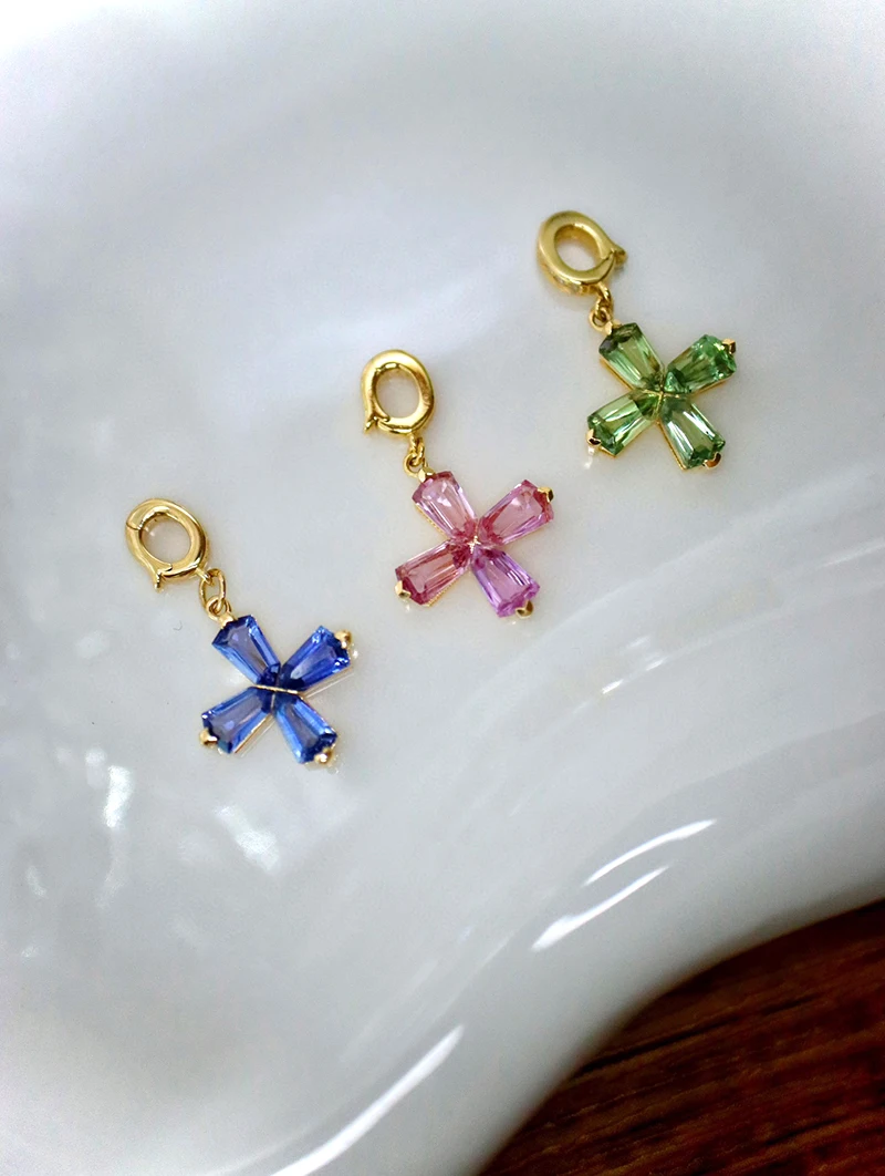 KUGG 100% 18K عقد ذهب أصفر أنيق الصليب قلادة اللون الطبيعي الياقوت قلادة للنساء هدية للذكرى السنوية الراقية