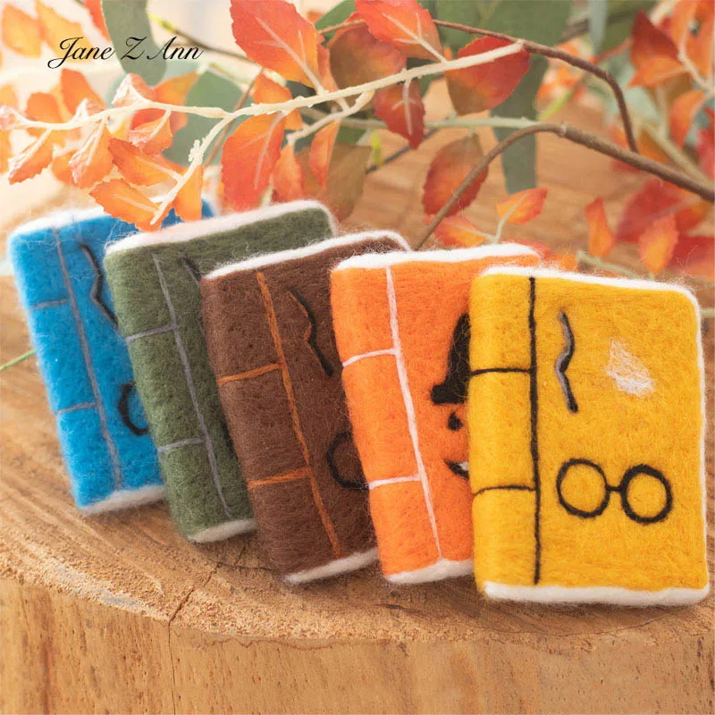 

Felt book prop handmade decoration newborn photography props sutdio scene setup felt craft book for photo shoots