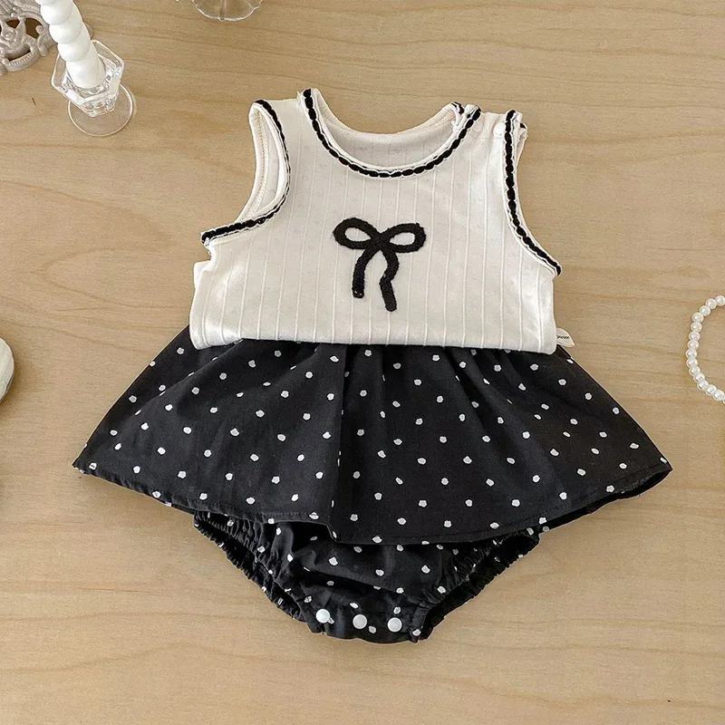 

Новый летний комплект одежды для девочек 0-3 лет: хлопковый жилет без рукавов + шорты для новорожденных девочек